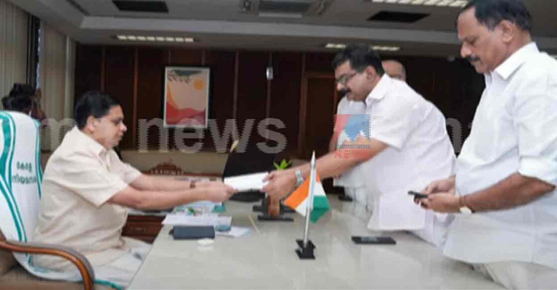 PV Anvar submits resignation to Speaker AN Shamseer. Photo: Manorama News