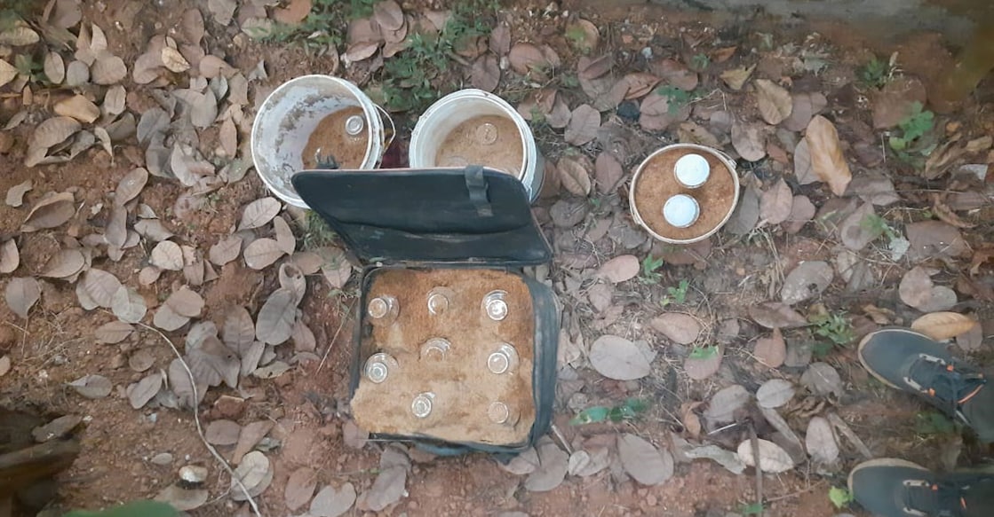 steel-bombs-pipe-bombs steel-bombs-pipe-bombs