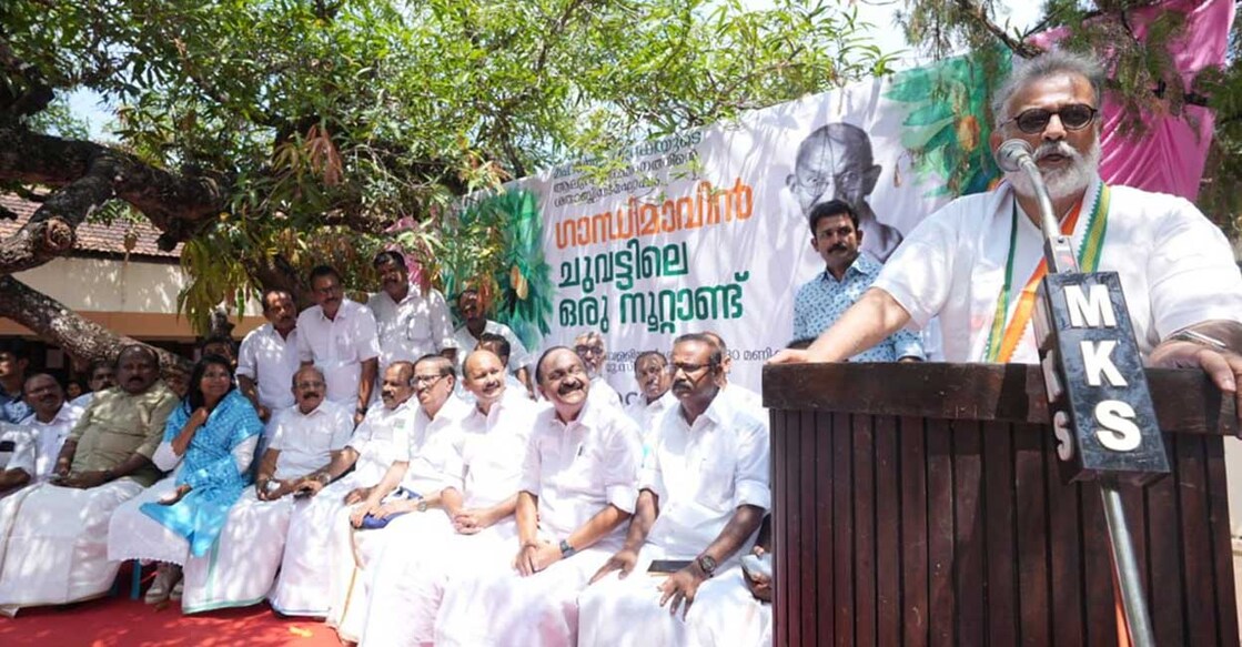 Tushar Gandhi speaks at an event in UC College, Aluva as part of the centenary celebrations of Mahatma Gandhi’s visit to the town. Photo: Special arrangement