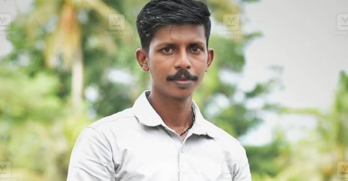 The deceased is Akhil P Sreenivasan (30), a resident of Puthuval Lakshamveedu Colony. Photo: Special Arrangement