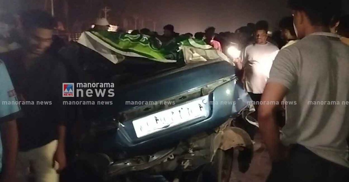 Car which met with the accident. Photo: Manorama News