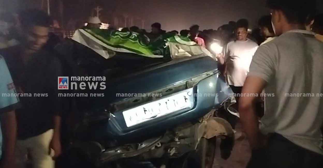 Car which met with the accident. Photo: Manorama News