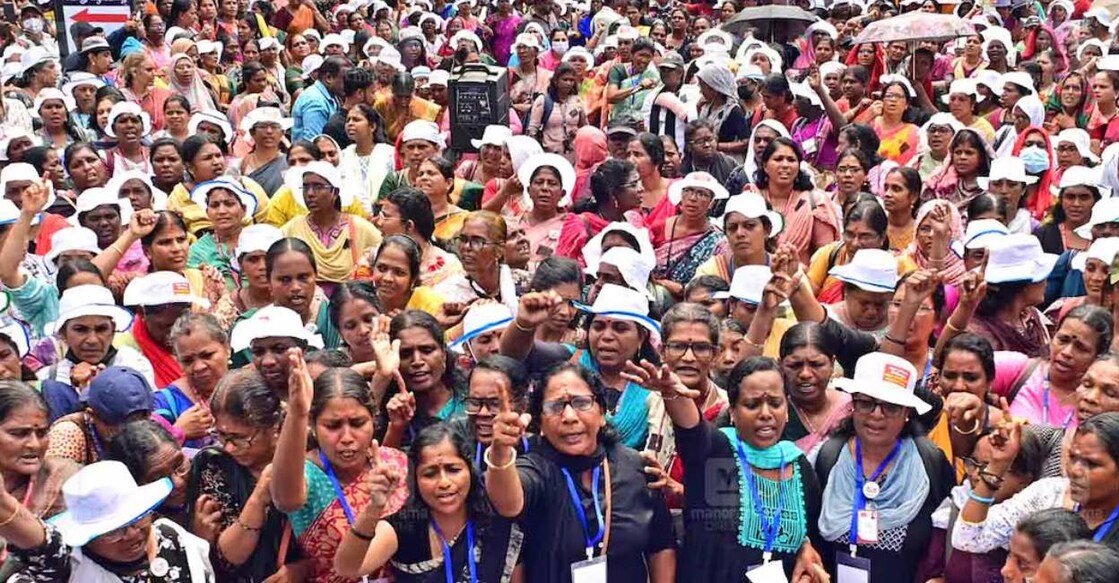 ASHA workers stage protest in Thiruvananthapuram. Photo: Manorama