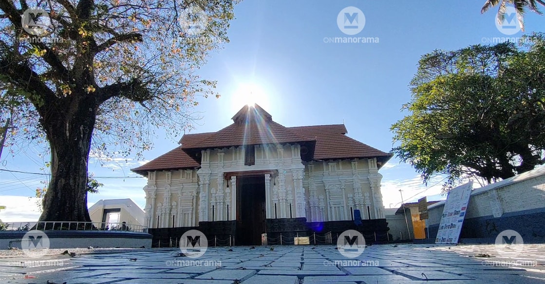 koodalmanikyam-temple-thrissur koodalmanikyam-temple-thrissur