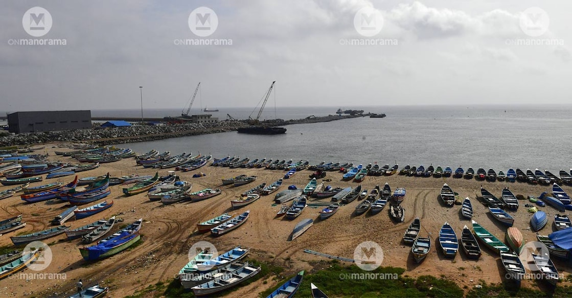 vizhinjam-harbour1