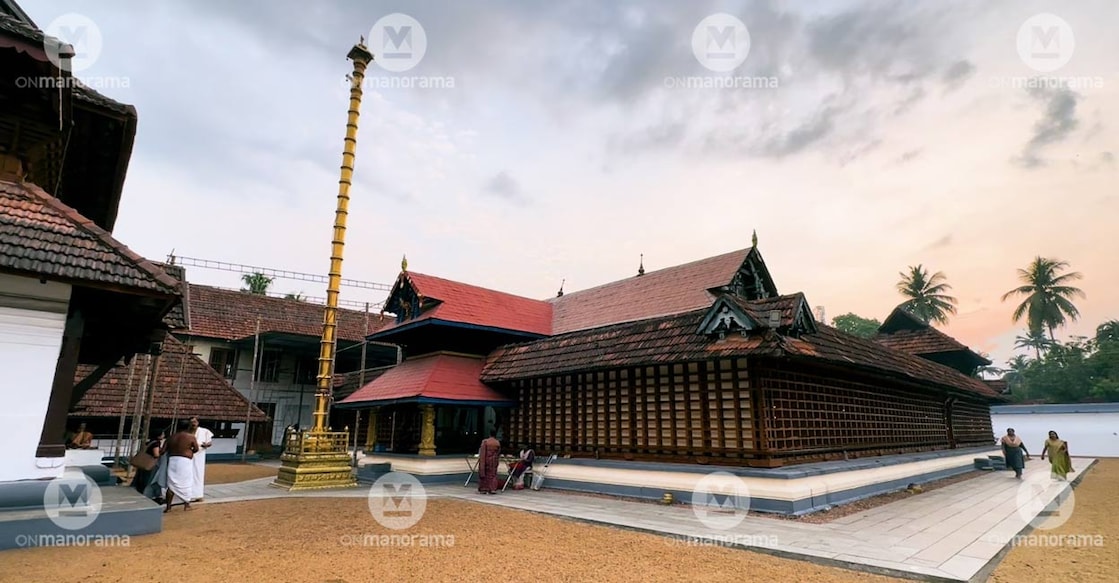 Sree Krishna Temple, Thiruvarppu. Photo: Manorama.