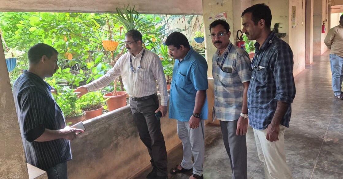 Vigilance raid at RTO, Kasaragod. Photo: Special Arrangement