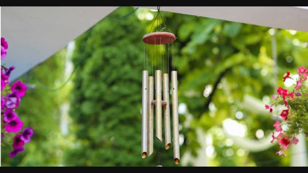 Wind chimes bring prosperity but avoid fixing them on wrong spot | Lifestyle Astro | English Manorama