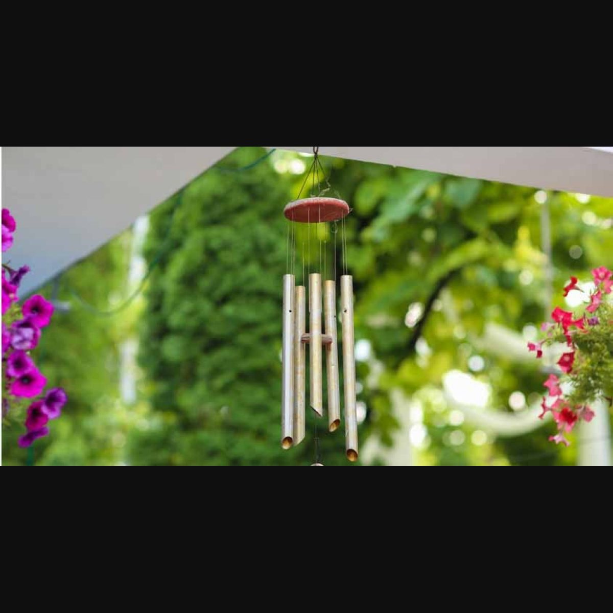 Wind chimes bring prosperity but avoid fixing them on wrong spot, Lifestyle Astro