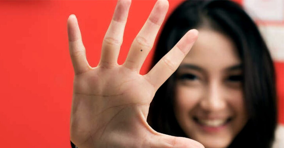 mole-hand