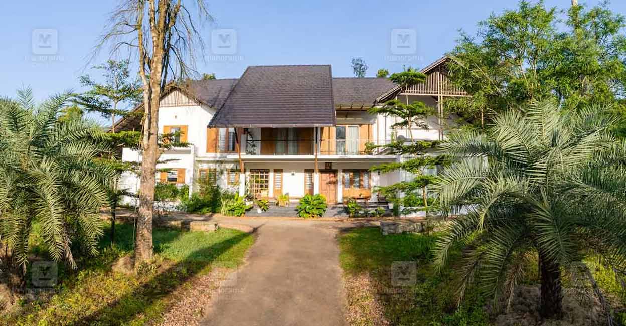 The stylish tropical features of the house perfectly suit the unique weather conditions of the region. Photo: Special arrangement