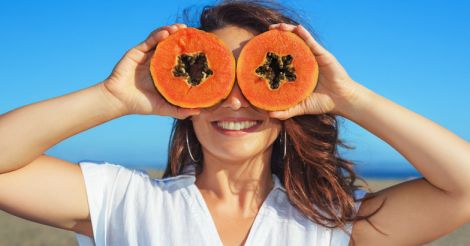 5 Shahnaz Husain tips for glowing skin using fruits