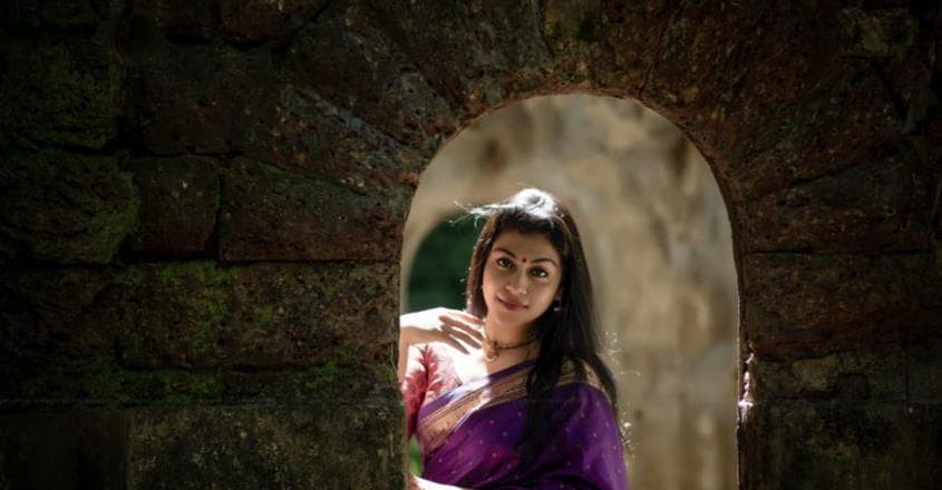 'Pretham' Sruthi is back as 'Sheena Miss' in 'Nonsense' 'Pretham' Sruthi is back as 'Sheena Miss' in 'Nonsense'