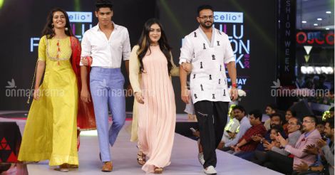 Lulu fashion week: Jayasurya and Prayaga are style icons of the year!