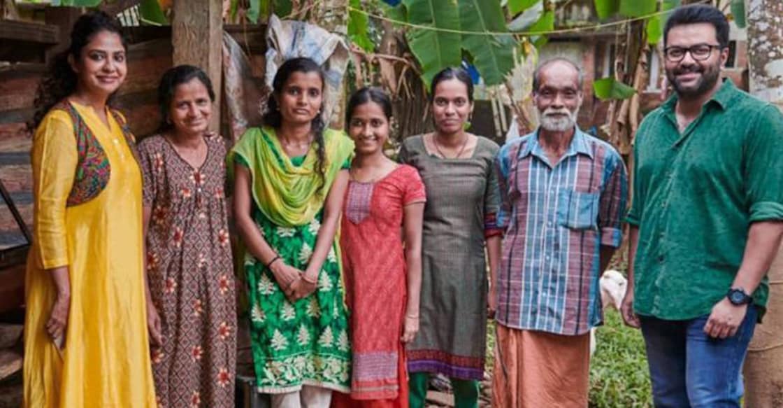 Star designer, others in bid to revive flood-hit Chendamangalam handloom Star designer, others in bid to revive flood-hit Chendamangalam handloom