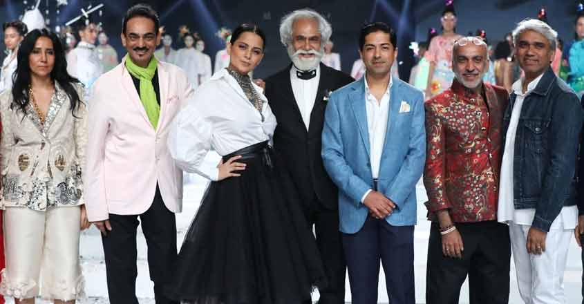 Kangana Ranaut brings LMIFW SS'20 curtains down. Kangana Ranaut brings LMIFW SS'20 curtains down.