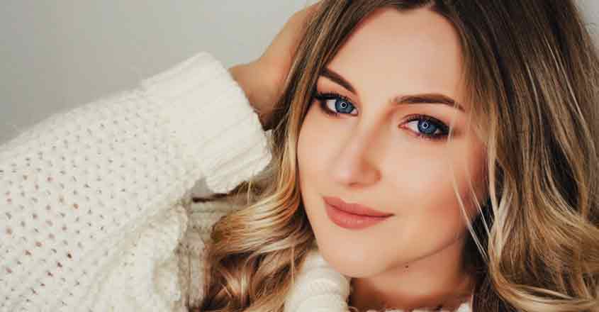 The no-makeup look 101. The no-makeup look 101.