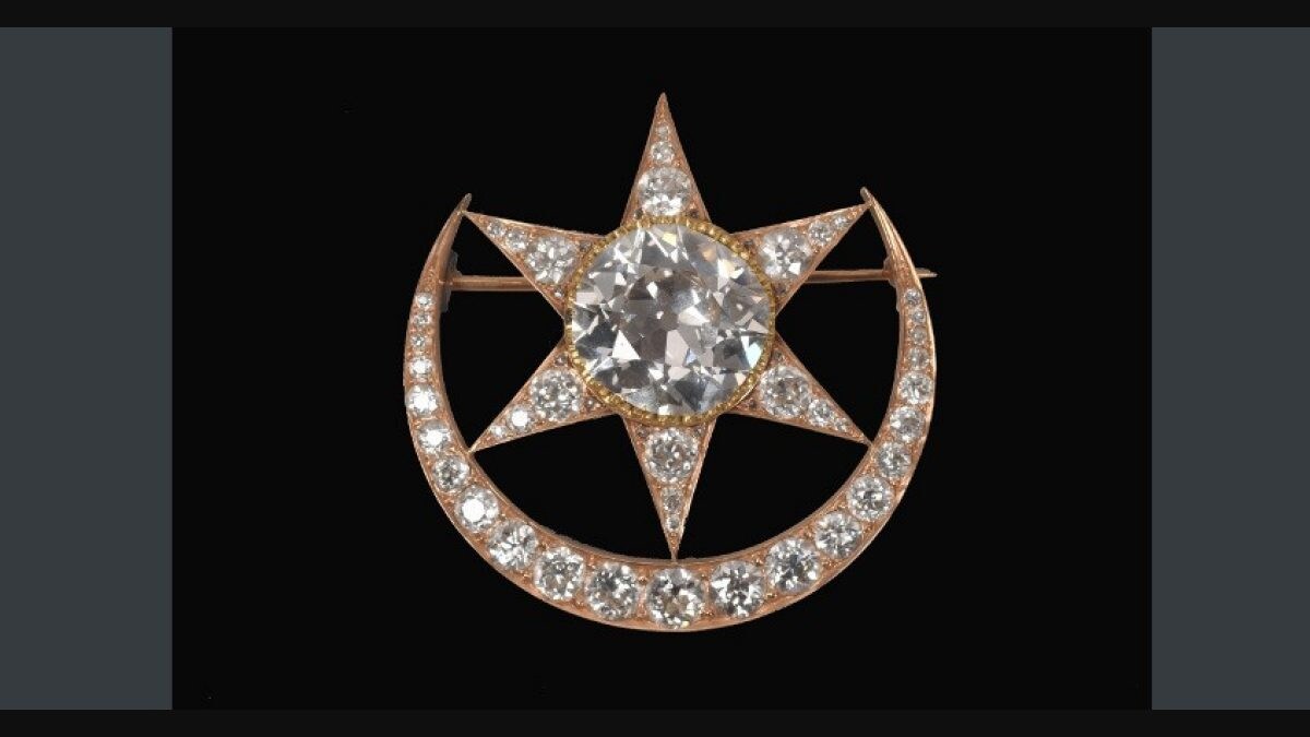 洋書 Jewels Of The Nizams Buy Jewels of the Nizams Book Online at Low Prices in India