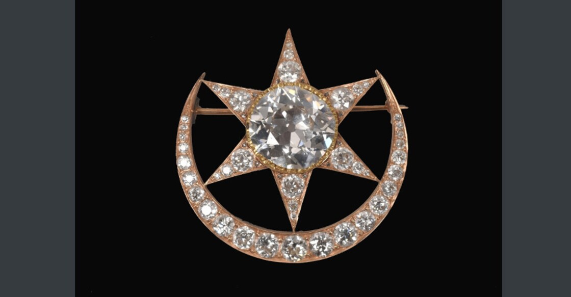 Diamonds, jewels re-tell Hyderabad Nizams' grandeur at exhibition