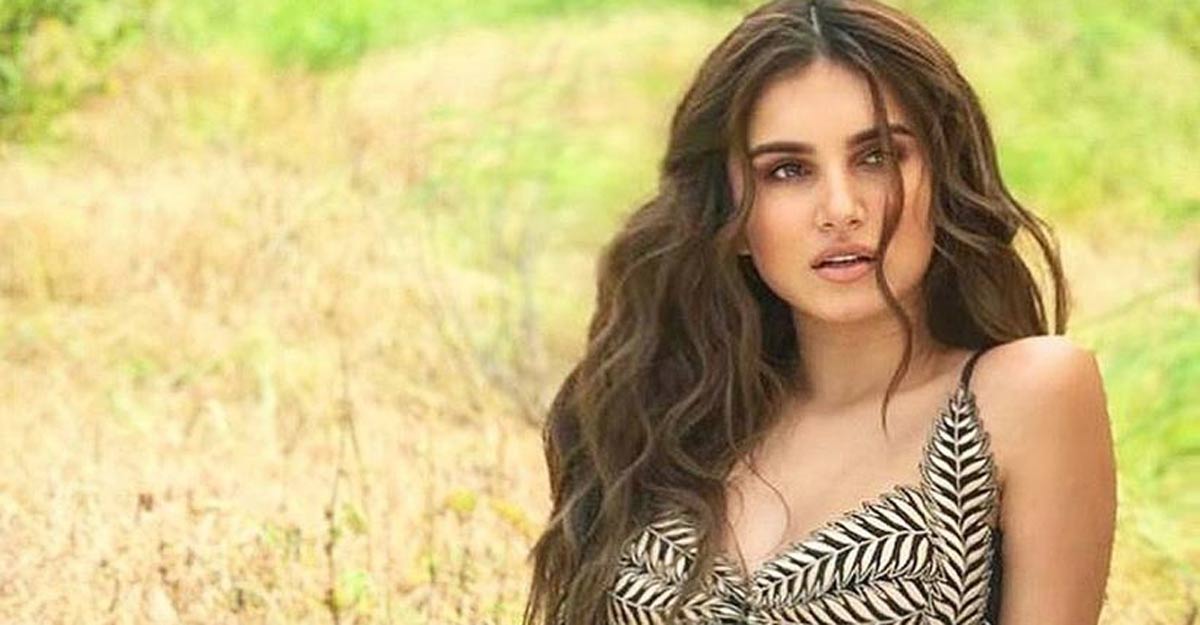 Tara Sutaria shares haircare tips. (Photo: tarasutaria/Instagram) Tara Sutaria shares haircare tips. (Photo: tarasutaria/Instagram)