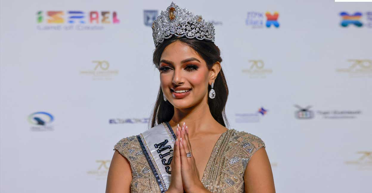Miss Universe 2021 Harnaaz Sandhu (Miss India) speaks to reporters after winning the 70th Miss Universe beauty pageant in Israel's southern Red Sea coastal city of Eilat on December 13, 2021. Photo: Menahem Kahana/AFP