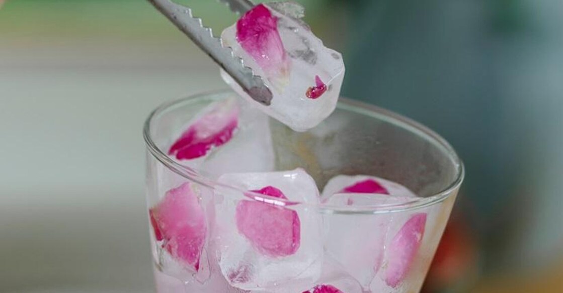 It is suggested to always do a patch test on the back of your hand before applying an ice cube to the face: IANS