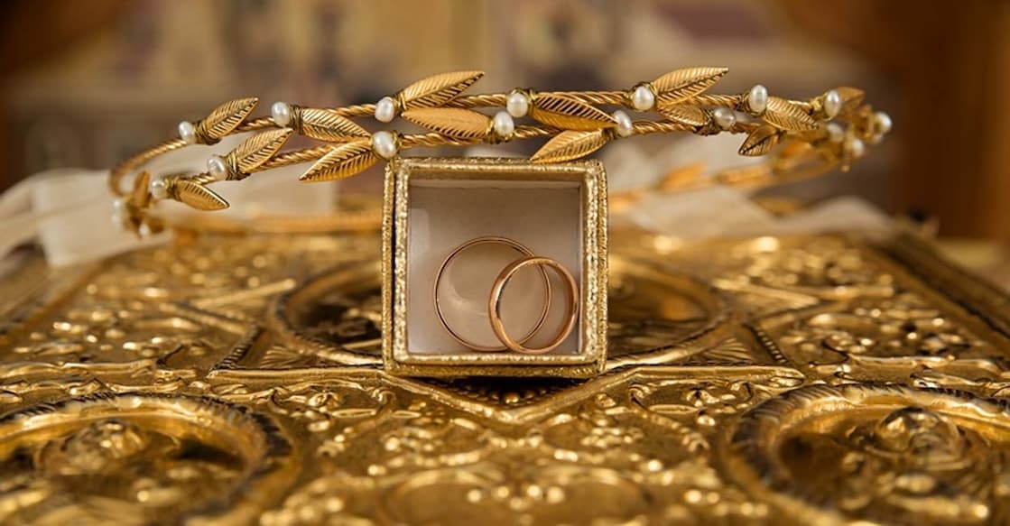 Gold jewellery
