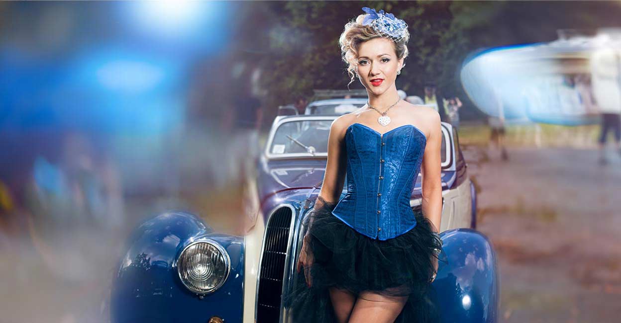 The corset can have intrinsic design and patterns along with fabrics like satin or brocade. Photo: undrawalex/iStock