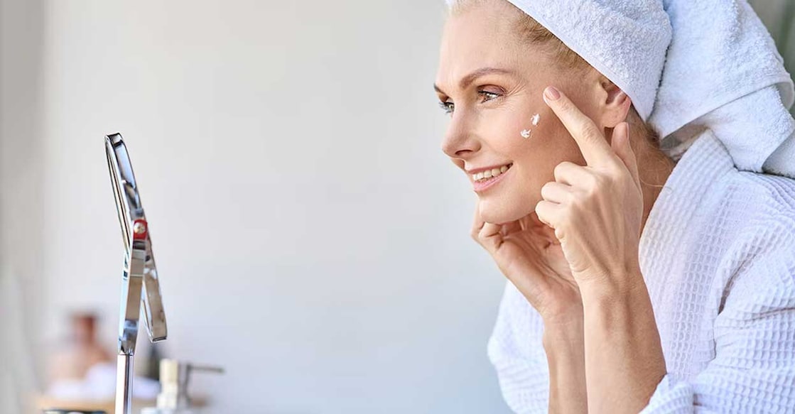 anti-ageing-cream-c Advanced glycosylation end-products (AGEs) accumulate over time and contribute to oxidative stress, inflammation, cellular damage and thereby cause wrinkles on skin. Representative Image: Ground Picture/ Shutterstock