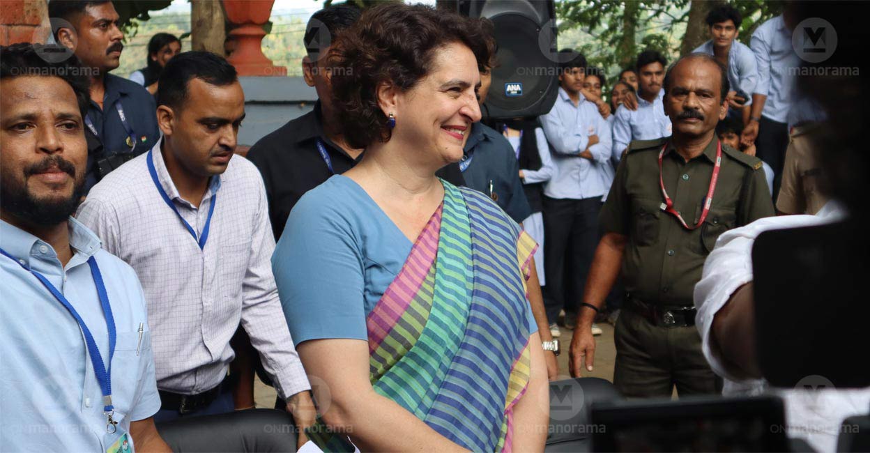 Elegance, class and Charisma; Priyanka Gandhi’s sartorial choices redefine them all | Lifestyle Fashion