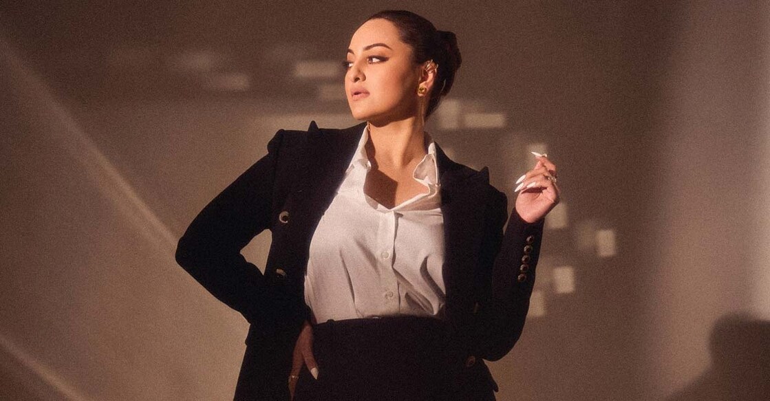 Sonakshi Sinha exudes boss-lady vibes in a black-and-white outfit. Photo: instagram.com/aslisona