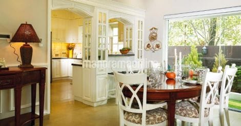 Little Lantern, aka the colonial charm of Elamakkara