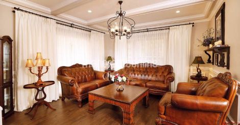 Little Lantern, aka the colonial charm of Elamakkara