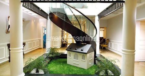 Little Lantern, aka the colonial charm of Elamakkara