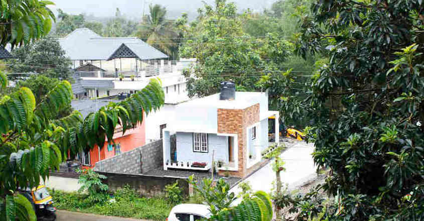 six-lakh-house-02-c six-lakh-house-02-c