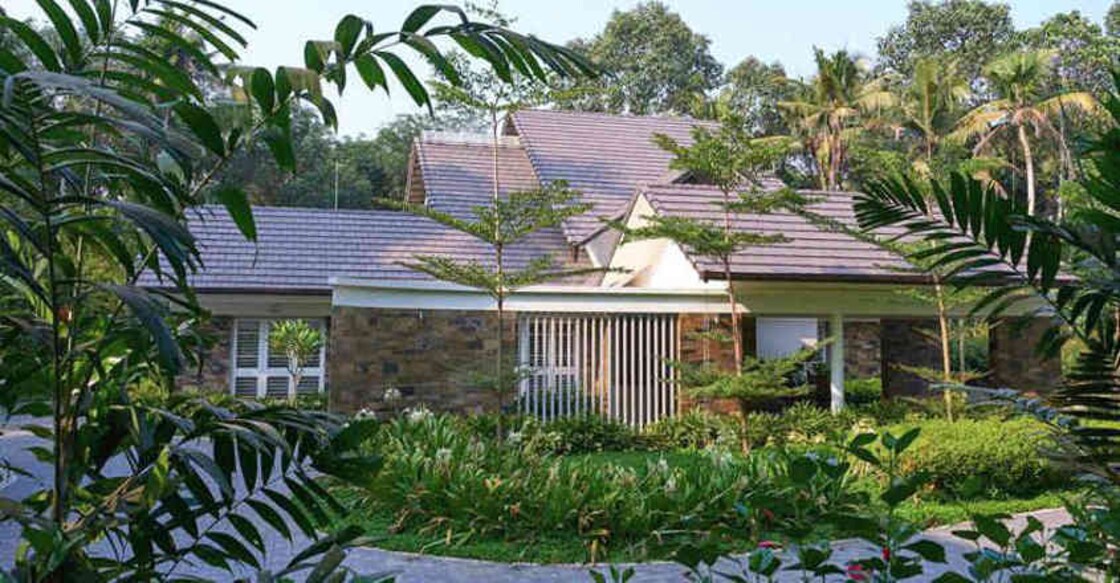 No light, fan needed in this Kolenchery house