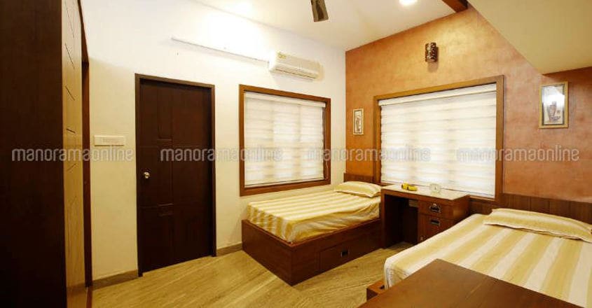 kozhikode-house-renovation-06-c kozhikode-house-renovation-06-c