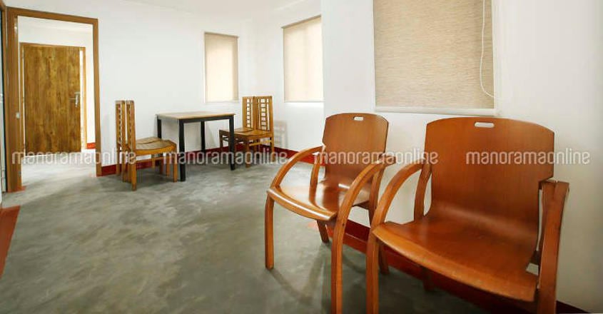 4-lakh-house-06-c 4-lakh-house-06-c
