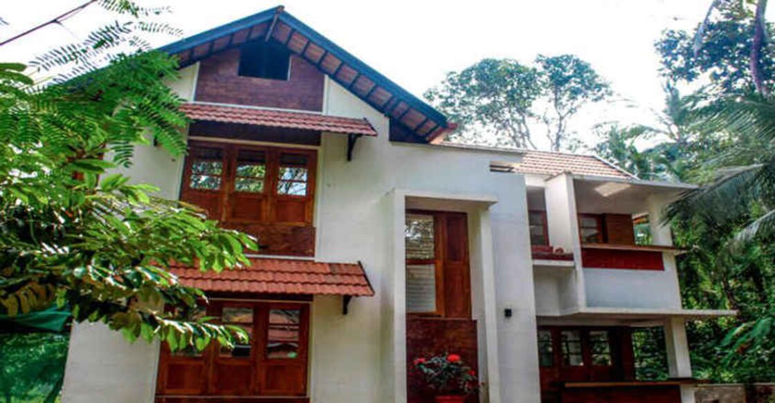 This house in Thrissur emanates a traditional charm 
