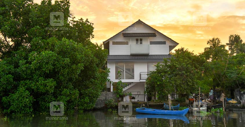 kumbalangi-house kumbalangi-house