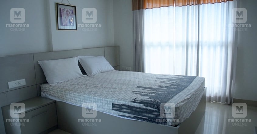 lekshmi-nair-flat-06 lekshmi-nair-flat-06
