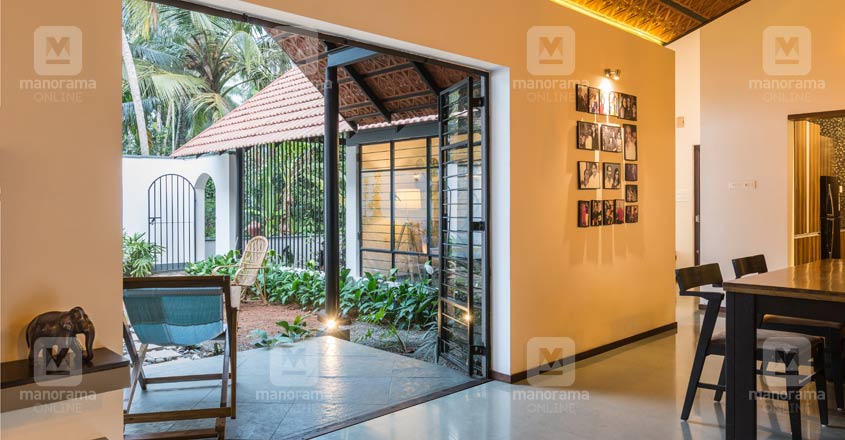 kozhikode-kannadikal-house-04 kozhikode-kannadikal-house-04