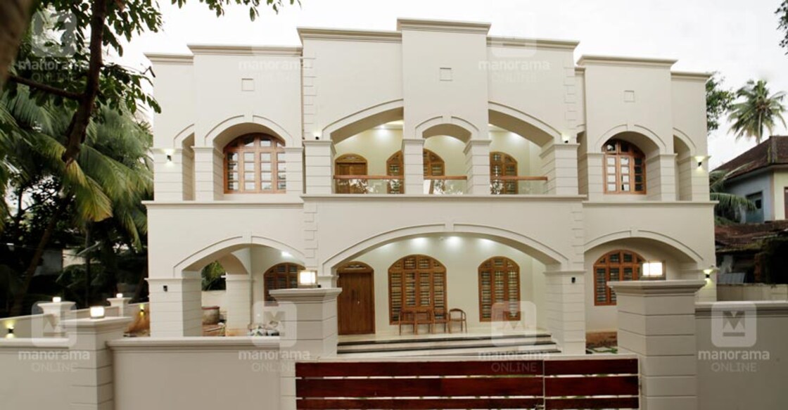 kuttichira-colonial-house