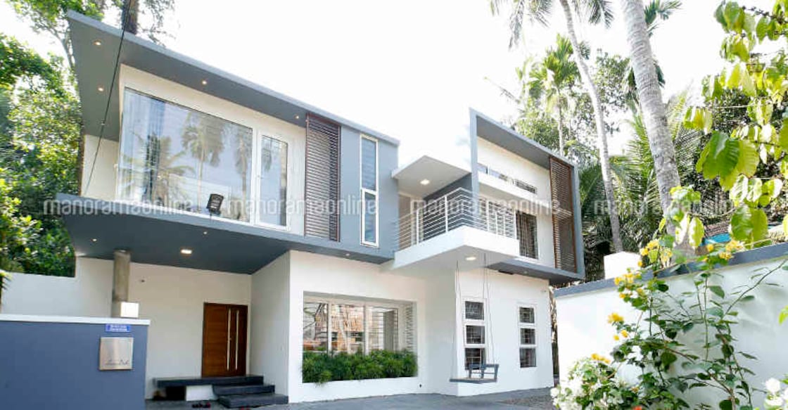 Contemporary house with all modern facilities