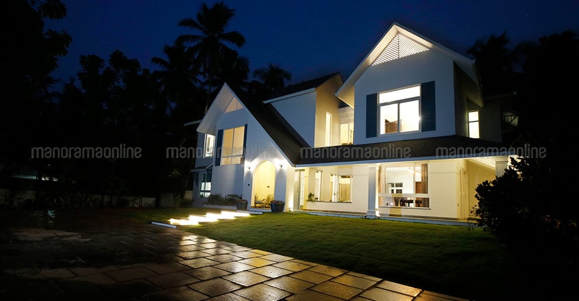 colonial-house-thondayad-02 colonial-house-thondayad-02