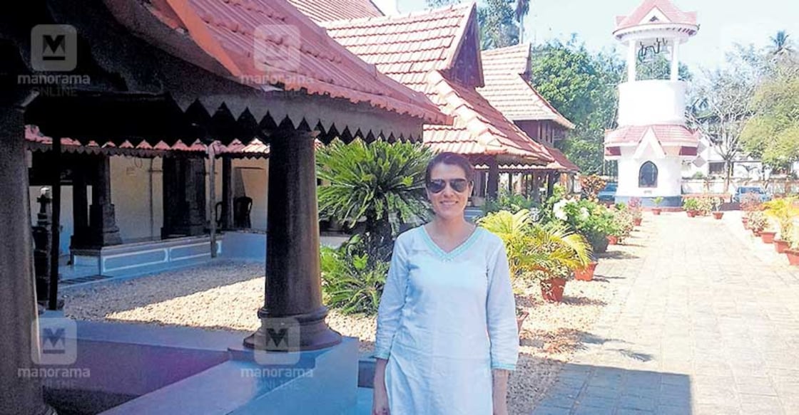 Julia had arrived in Kerala in April last year and had visited the Kallooppara church for the first time. 