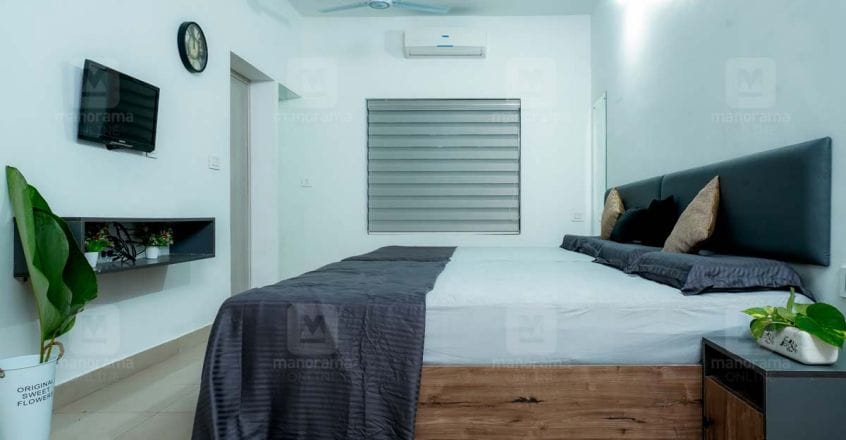 A house in Thrissur remodelled though 100-day challenge A house in Thrissur remodelled though 100-day challenge