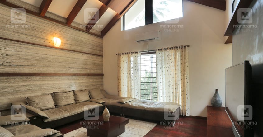 eco-house-calicut-living eco-house-calicut-living