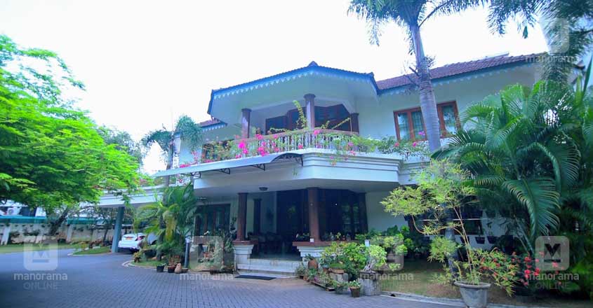 kochouseph-chittilappily-house