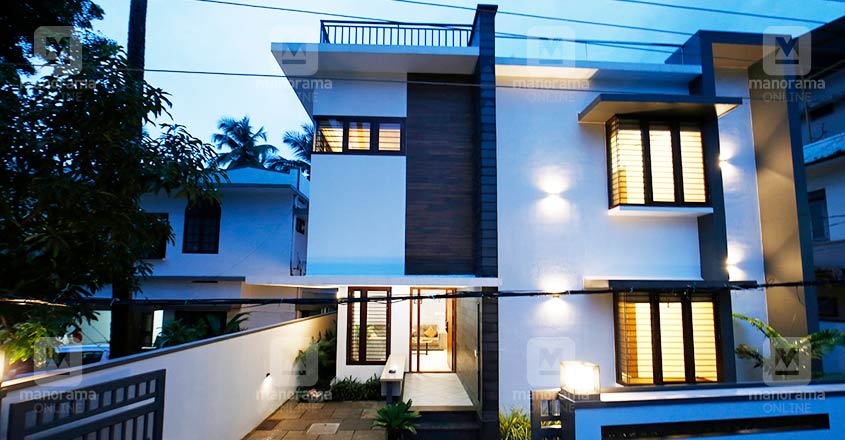 kallai-house-exterior-night kallai-house-exterior-night